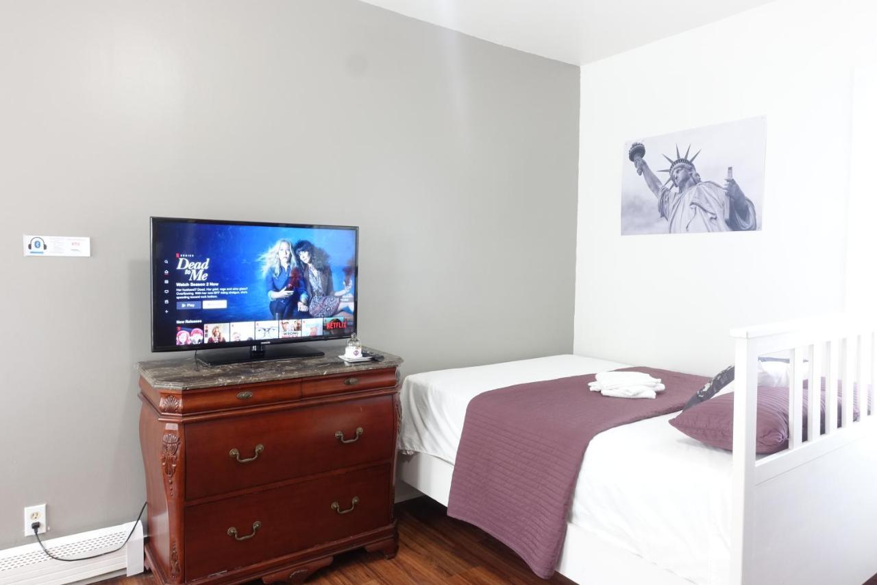 Best Room Nyc✈︎Ewr Layover➤Walk To Nyc Subway Newark Exteriör bild